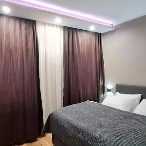 https://apart-laaerberg.vienna-besthotels.com